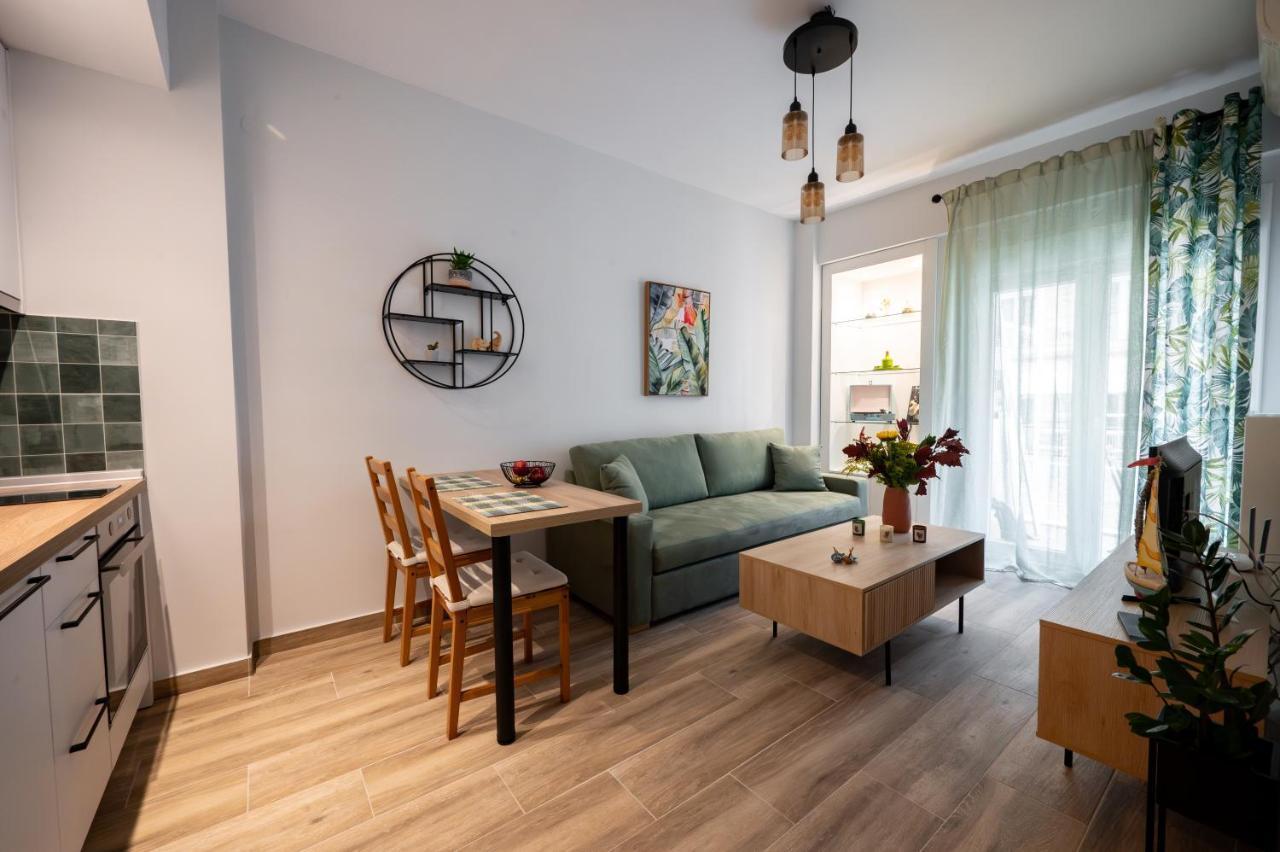 Central Studio Skg Thessaloníki Exteriör bild