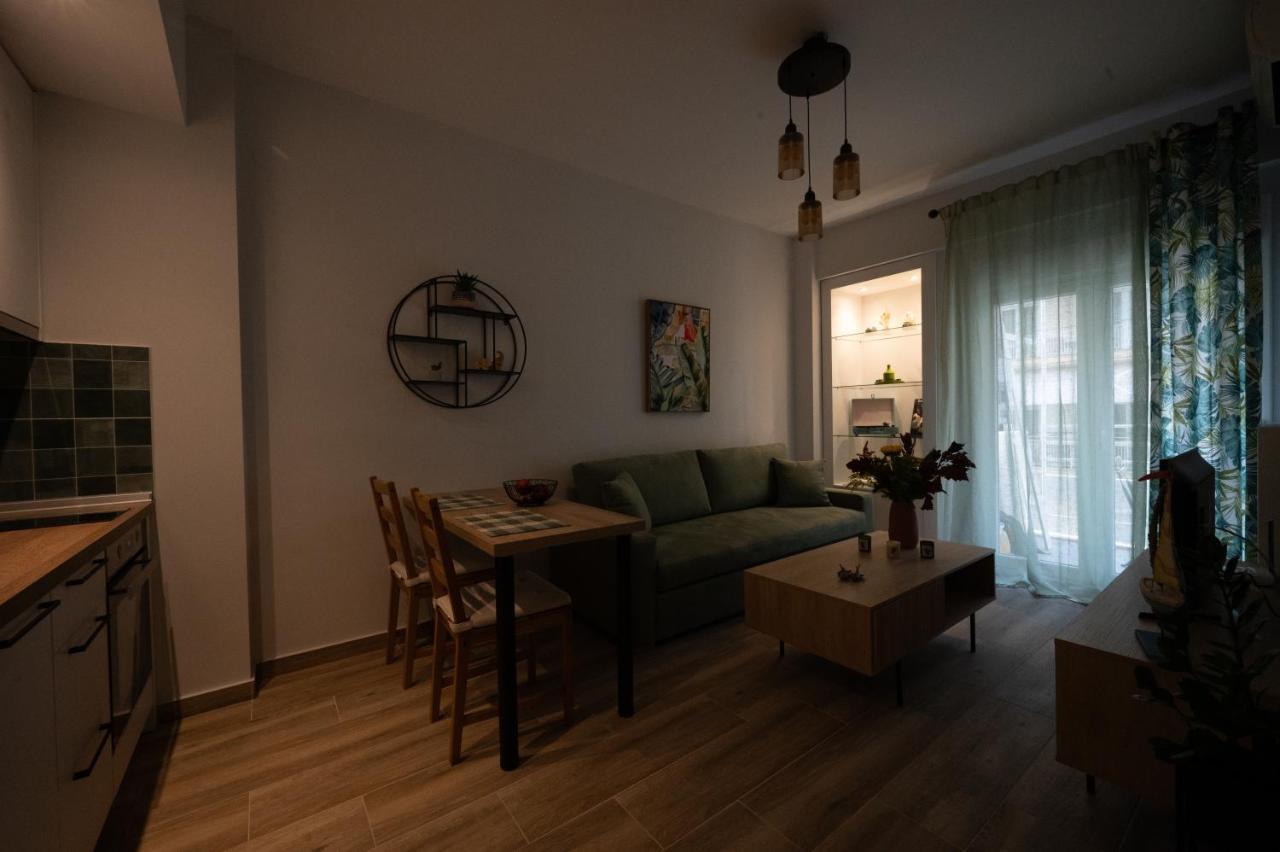 Central Studio Skg Thessaloníki Exteriör bild