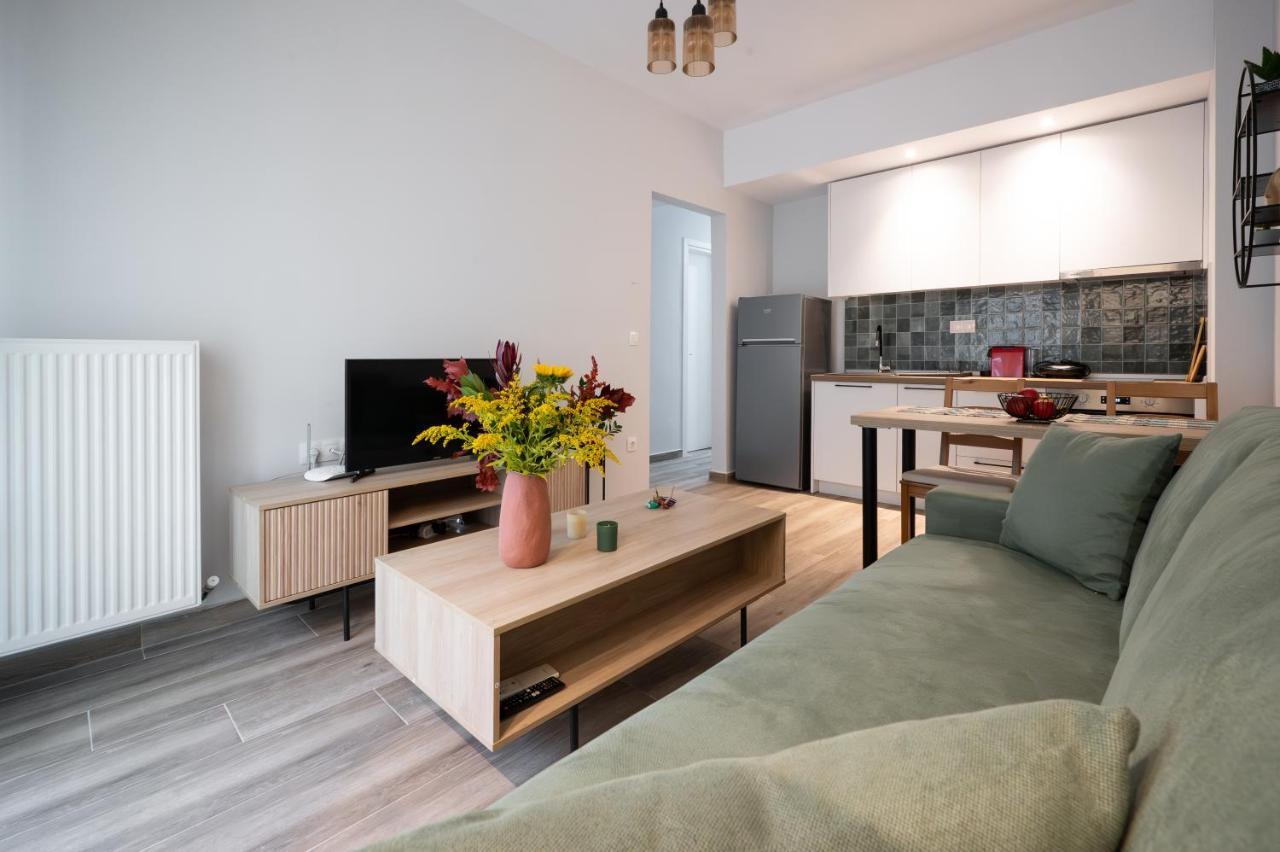 Central Studio Skg Thessaloníki Exteriör bild