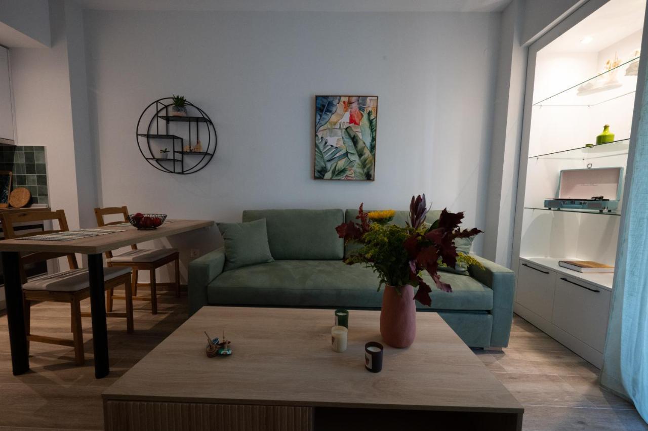 Central Studio Skg Thessaloníki Exteriör bild