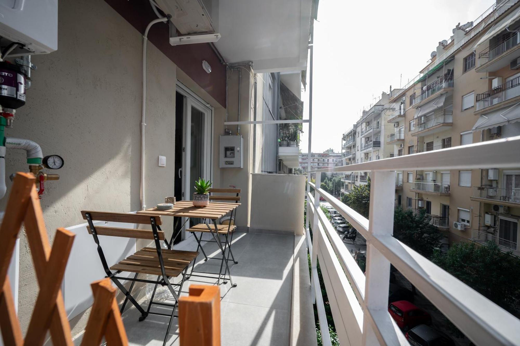 Central Studio Skg Thessaloníki Exteriör bild